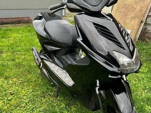 YAMAHA AEROX (ROSSI FELGEN)