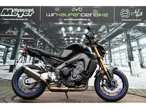 YAMAHA MT-09 SP AKRA. UVM. *KOSTENL. LIEFERUNG