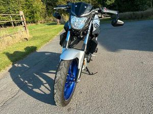 YAMAHA MT03
