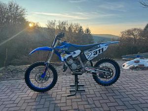 YAMAHA YZ 125 MOTOCROSS MOTORRAD