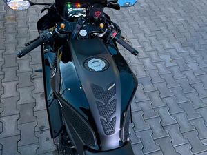 YAMAHA R7, IXIL HYPERLOW MIT ZUBEHÖR