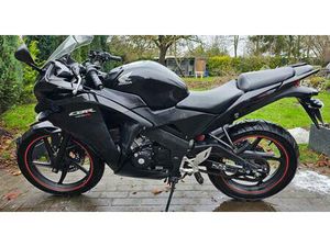 HONDA CBR 125 R