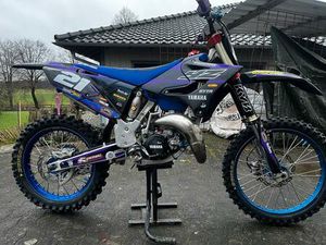 YAMAHA YZ 125
