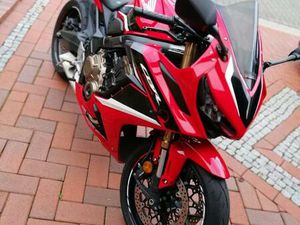 HONDA CBR650R. ROT