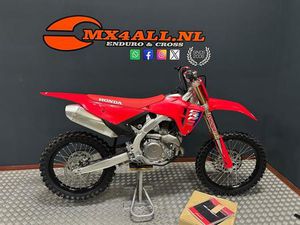 HONDA CRF 250 / 450 2026 NEU !! AUF LAGER SOFORT LIEFERBAR !