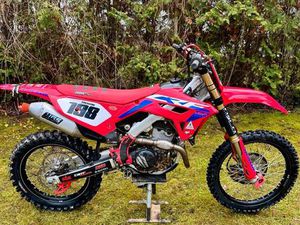 HONDA CRF 250R MIT ZUBEHÖR
