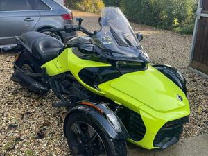 2023 CAN-AM SPYDER F3 S SPECIAL SERIES TRIKE EXTRA'S 9,000 MILE'S