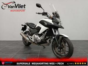 MOOIE HONDA NC700X WIT BJ 2012 NC 700 X OOK VOOR 35KW — MOTOREN | HONDA — MARKTPLAATS