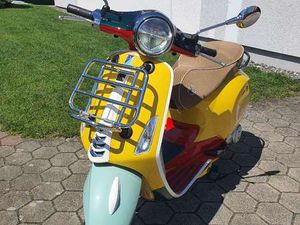 VESPA PRIMAVERA SEAN WOTHERSPOON 50 CCM