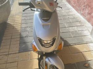 HYOSUNG - SF 50 RACING