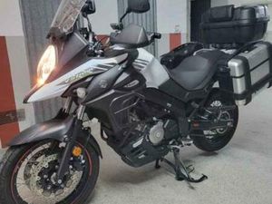 SUZUKI - VSTROM 650 XT