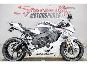 2025 HONDA CBR1000RR