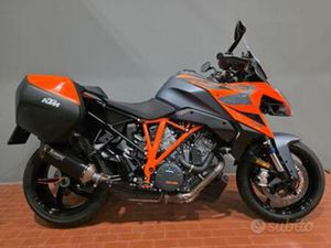 KTM 1290 SUPER DUKE GT