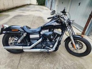 HARLEY-DAVIDSON DYNA STREET BOB - 2012