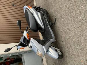 YAMAHA ROLLER CANTON SAINT-GALL -