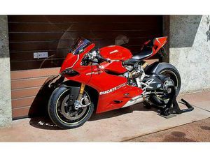 DUCATI PANIGALE 1199S CANTON BERNE -