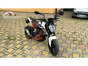 KTM DUKE 125