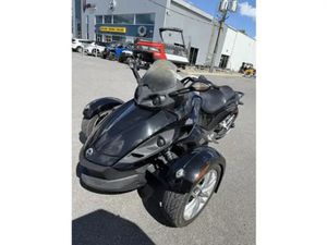 2014 CAN-AM SPYDER RS SE5