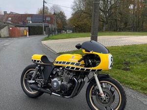② YAMAJA XJ750 4CILINDER CAFÉRACER