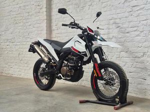 ② SUPER MOTO ! MALAGUTI XSM 125 (5 EUROS) @MOTOMOBILIA