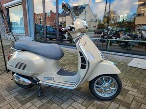 ② VESPA GTS 125 E5+