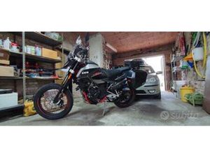 SWM SUPERDUAL 600 - 2021