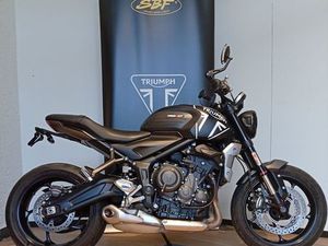 TRIUMPH TRIDENT 660 1.HAND,SCHECKHEFT,GARANTIE