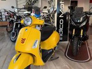 PIAGGIO VESPA 125 GTS