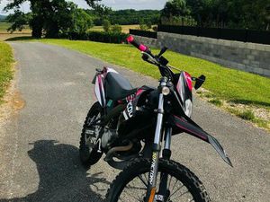 MOTO GILERA DERBI RCR 50 CC
