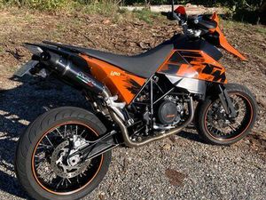KTM 690 SM LC4 SUPERMOTARD