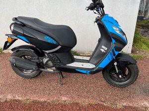 SCOOTER PEUGEOT STREET ZONE