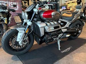 TRIUMPH ROCKET 3 R