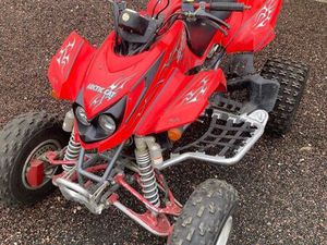 QUAD ARCTIC CAT 400 DVX