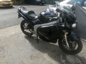 TRIUMPH SPRINT ST 955I