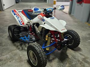 HONDA TRX250R