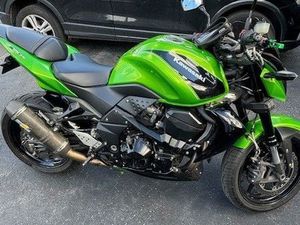 KAWASAKI Z750 R ABS 2012 21000KM GREEN & BLACK EDITION