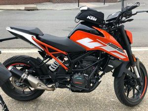 KTM DUKE 125
