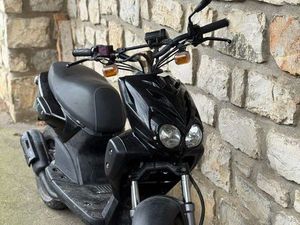 MBK STUNT ÉCHANGE CROSS/MOTO/VOITURE