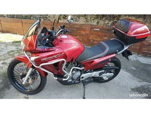 HONDA XLV 650 TRANSALP ÉQUIPÉE 2006 33MKMS PARFAIT ÉTAT MÉCANIQUE ET CARROSSERIE