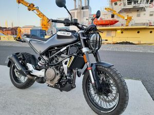 HUSQVARNA SVARTPILEN 401