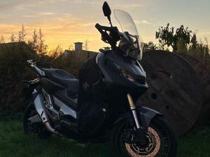 HONDA XADV 750