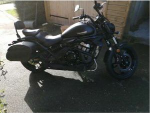 MOTO KAWASAKI VULCAN S