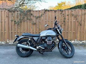 MOTO GUZZI V7 II STONE (COMPATIBLE A2)
