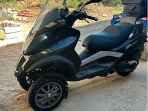 SCOOTER PIAGGIO MP3 400 CM3