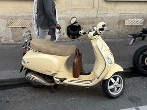 VESPA LXV 125