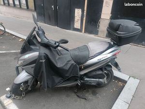 VENTE SCOOTER APRILIA SXR 50 4 TEMPS