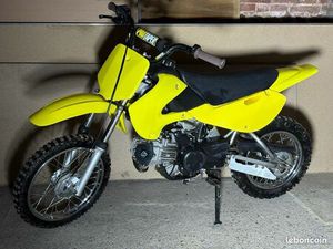 KAWASAKI KLX 110