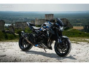 SUZUKI GSXS 750