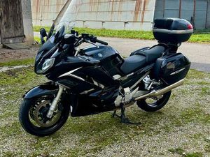 YAMAHA FJR 1300