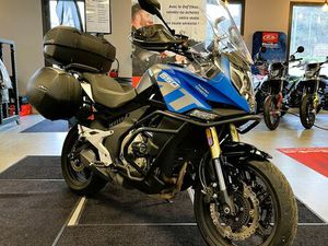 CFMOTO MT 650 FULL EQUIPEE GARANTIE